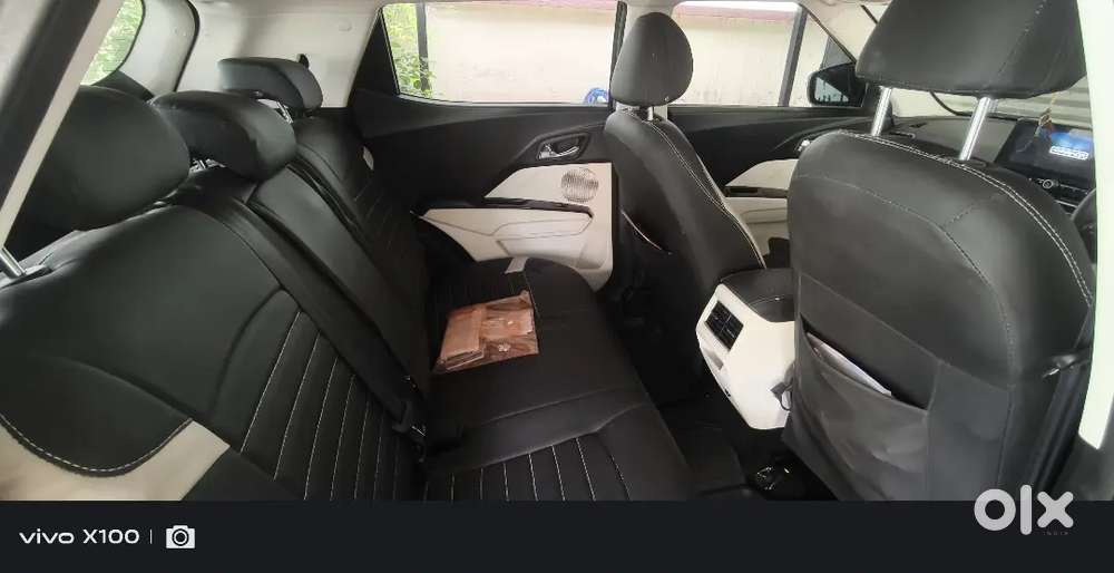 Mahindra Xuv 3xo 2025
