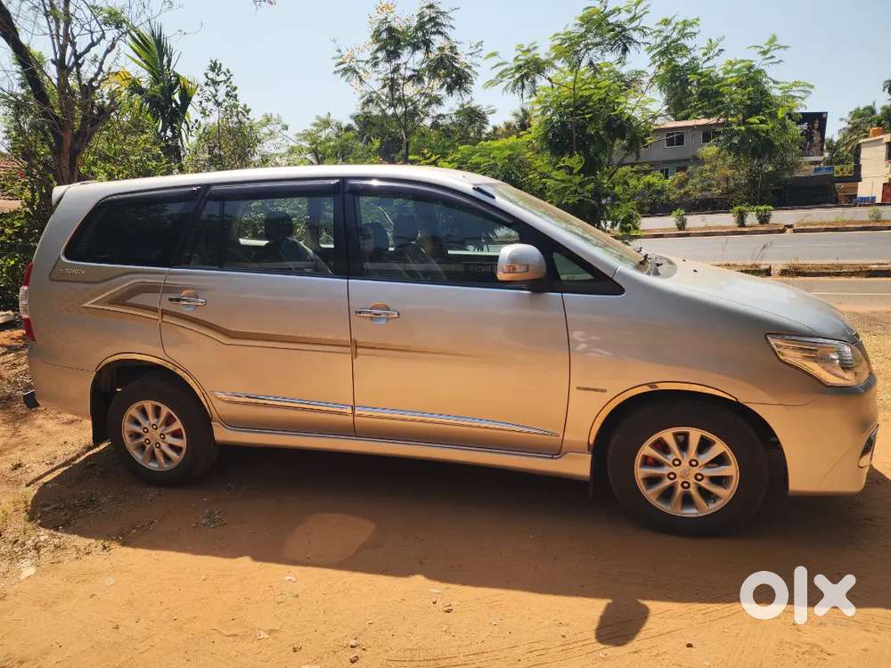 Toyota Innova 2014 Diesel Well Maintained