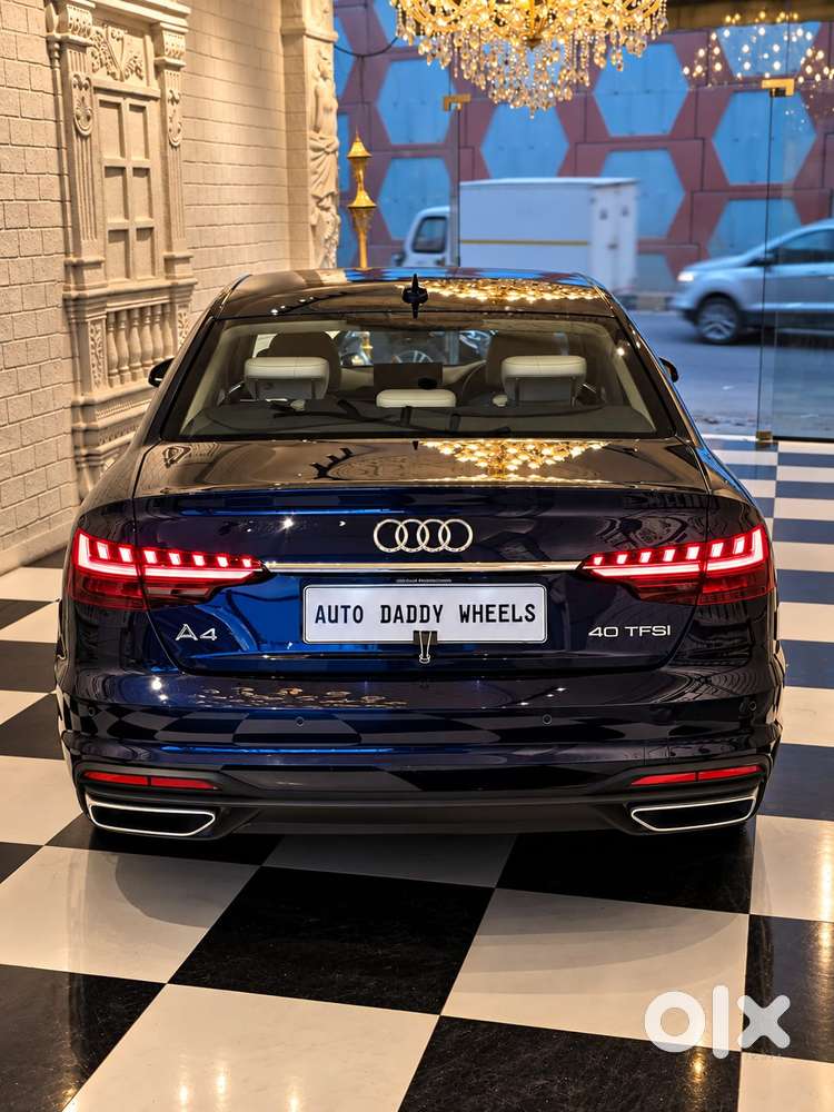 Audi A4, 2023, Petrol