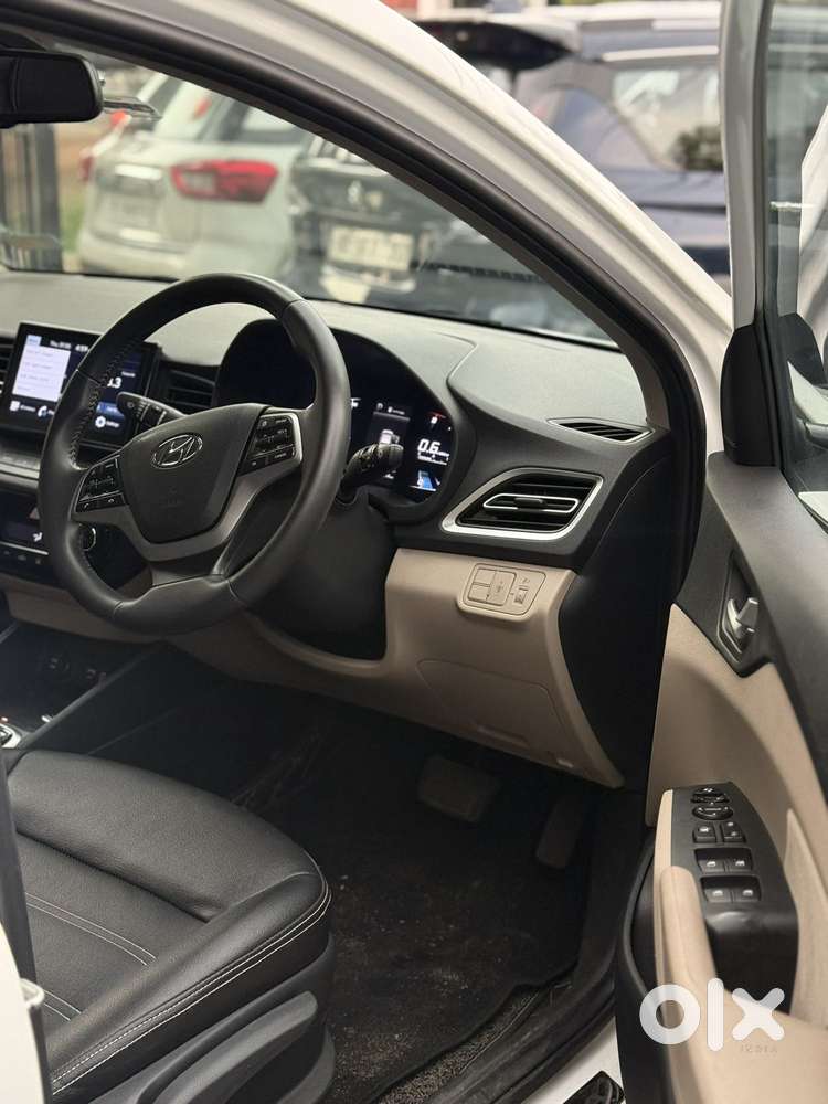 Hyundai Verna 1.5 Sx Ivt, 2020, Petrol