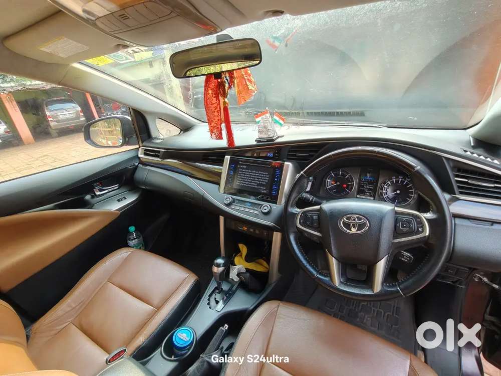 Toyota Innova Crysta2.8zx