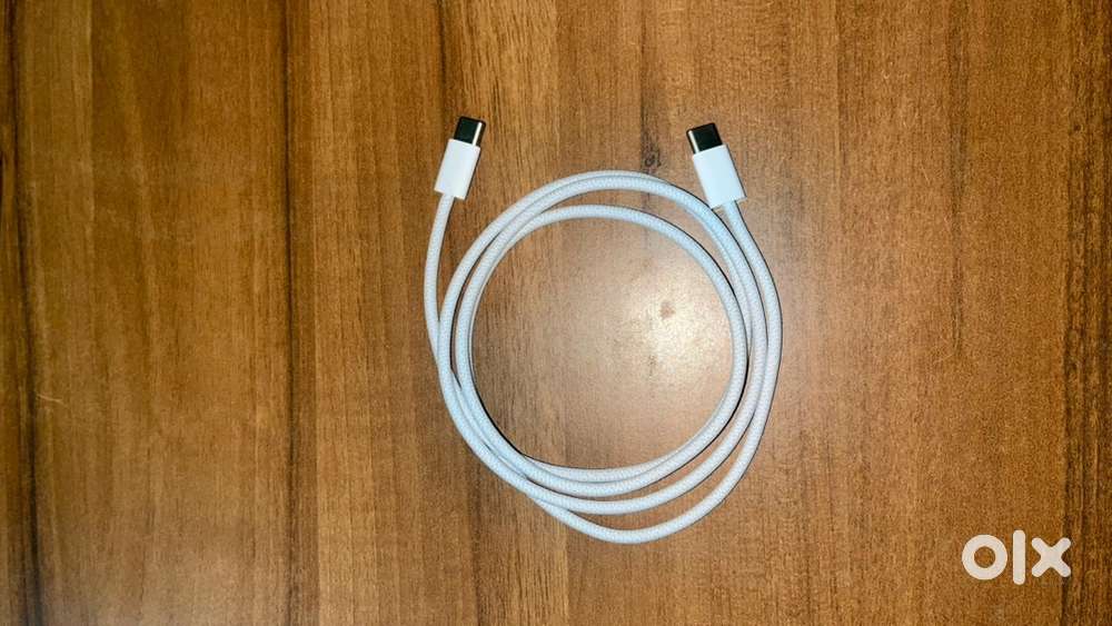 Apple USB-C to USB-C Cable &ndash; 60W, 1 Meter | Unused