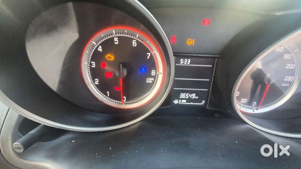 Maruti Suzuki Swift 1.2 Vxi (o), 2023, Petrol