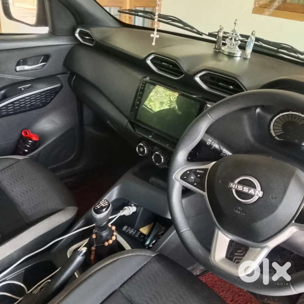 Nissan Magnite 2025 Petrol Well Maintained