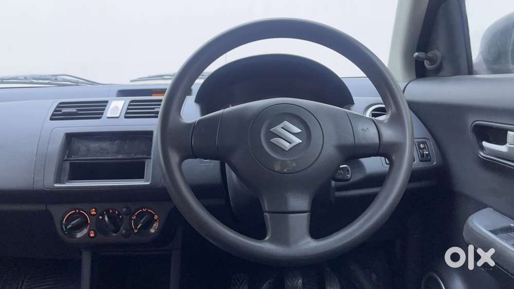 Maruti Suzuki Swift 2004-2010 Vxi Bsiv, 2011, Petrol