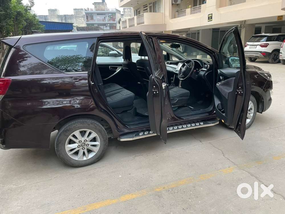 Toyota Innova Crysta 2017 Diesel Manual