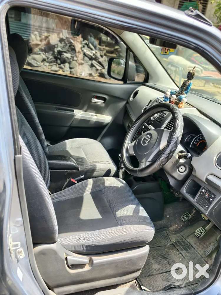 Maruti Suzuki Wagonr. Cng + Petrol