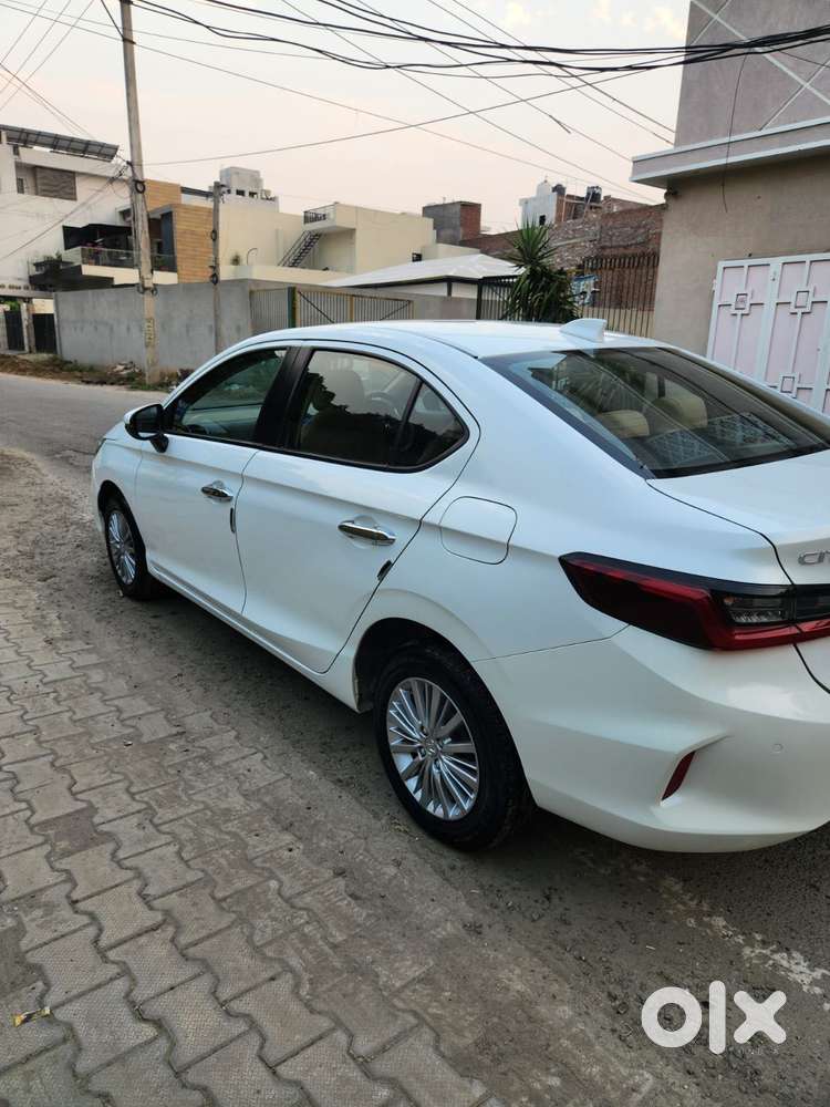 Honda City 1.5 V 5th Gen I-vtec Mt, 2022, Petrol
