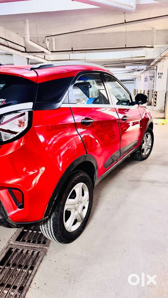 Tata Nexon 2020 Petrol | 70mi Front + Rear Dashcam Installed & 360 Cam