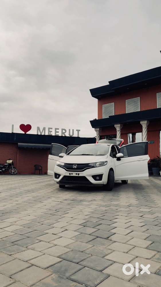 Honda Jazz Petrol Automatic 2017