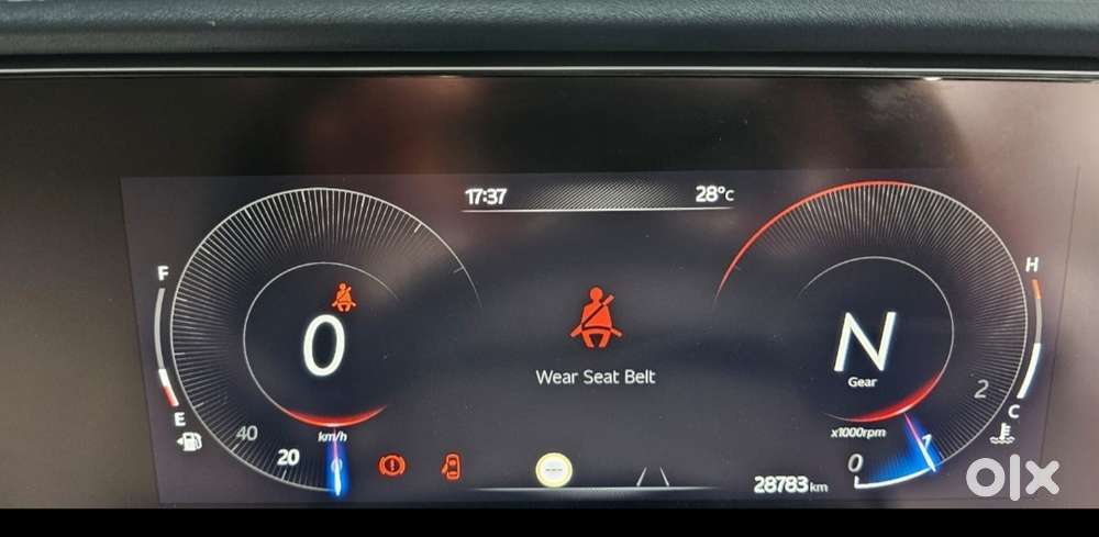 Mahindra Xuv700 2.2 Ax 7 Diesel Mt Str, 2023, Diesel