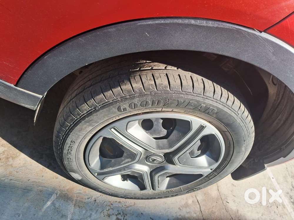 Tata Nexon 2018 Petrol 23000 Km Driven