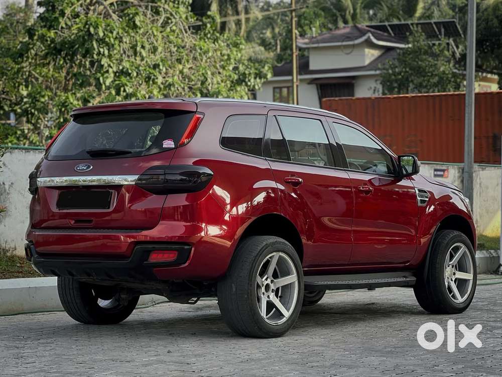 Ford Endeavour 2.2 Trend At 4x2, 2016, Diesel