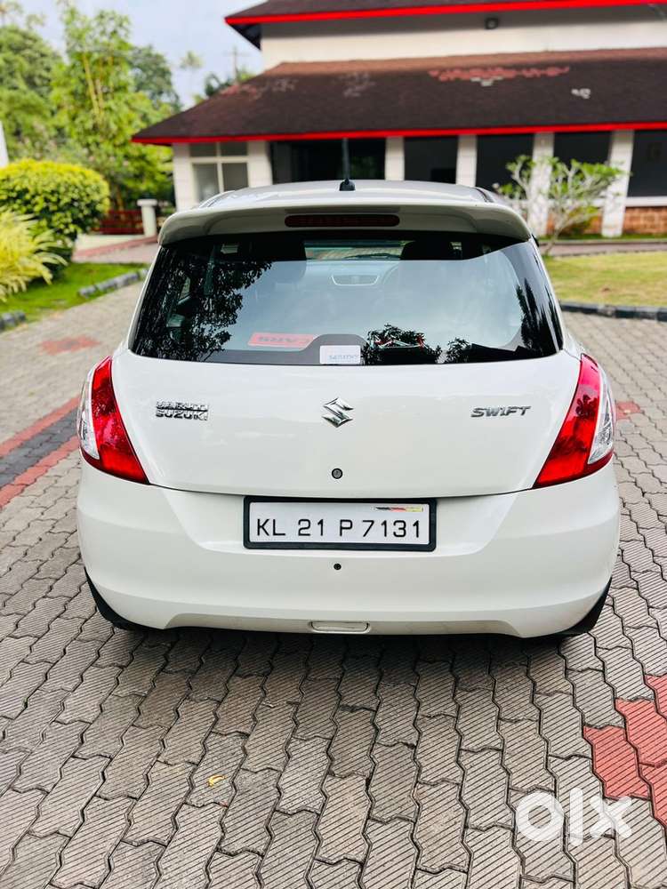 Maruti Suzuki Swift Petrol 2017