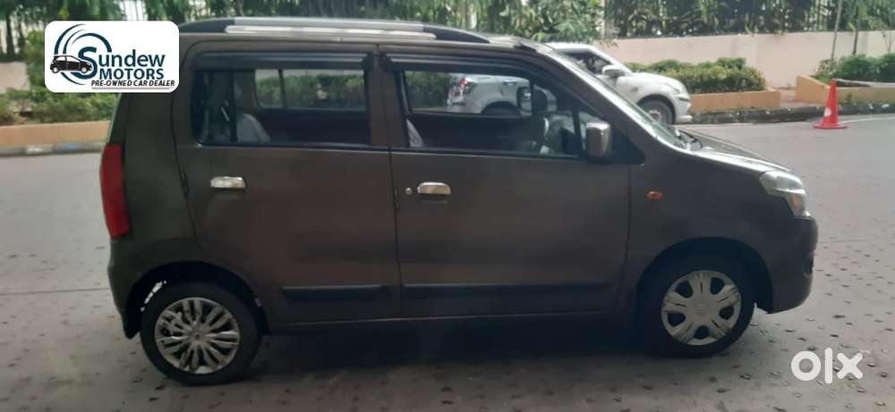 Maruti Suzuki Wagon R Vxi 1.0, 2018, Petrol
