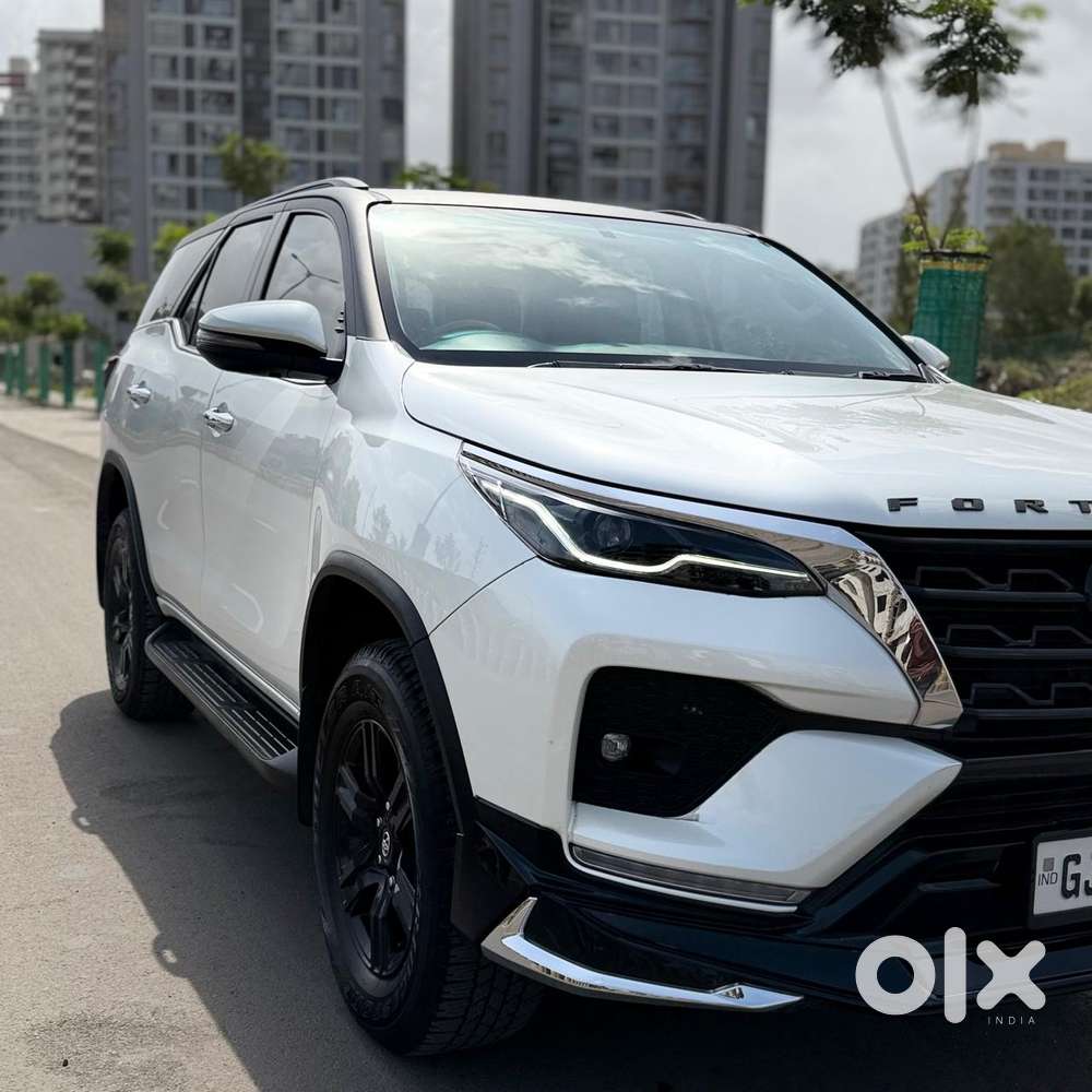 Toyota Fortuner Legender 4x2 At 2.8, 2025, Diesel