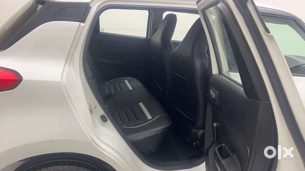 Maruti Suzuki Swift 1.3 Lxi, 2022, Petrol