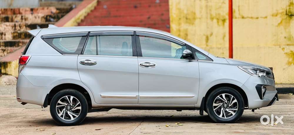 Toyota Innova Crysta 2.4 G Mt, 2021, Diesel