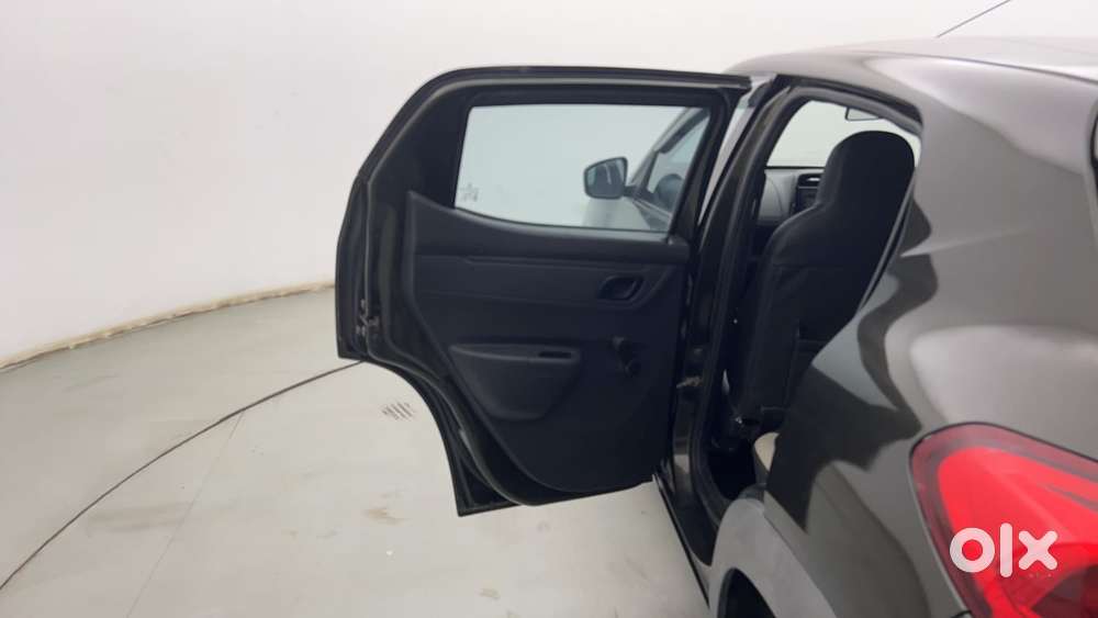 Renault Kwid 2019-ongoing 1.0 Rxt (o), 2016, Petrol