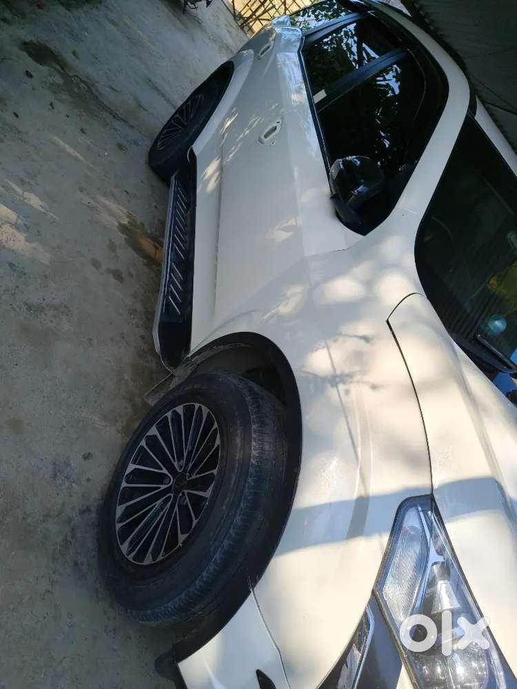 Mahindra Xuv500 2015 Diesel 98000 Km Driven