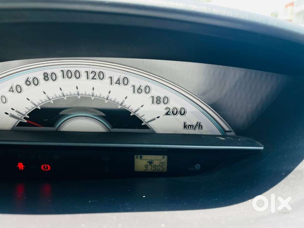 Toyota Etios Liva 2011-2012 G, 2012, Petrol