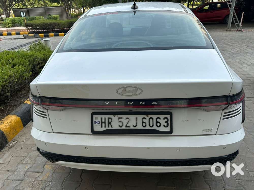 Hyundai Verna 1.5 Sx Petrol Mt, 2024, Petrol