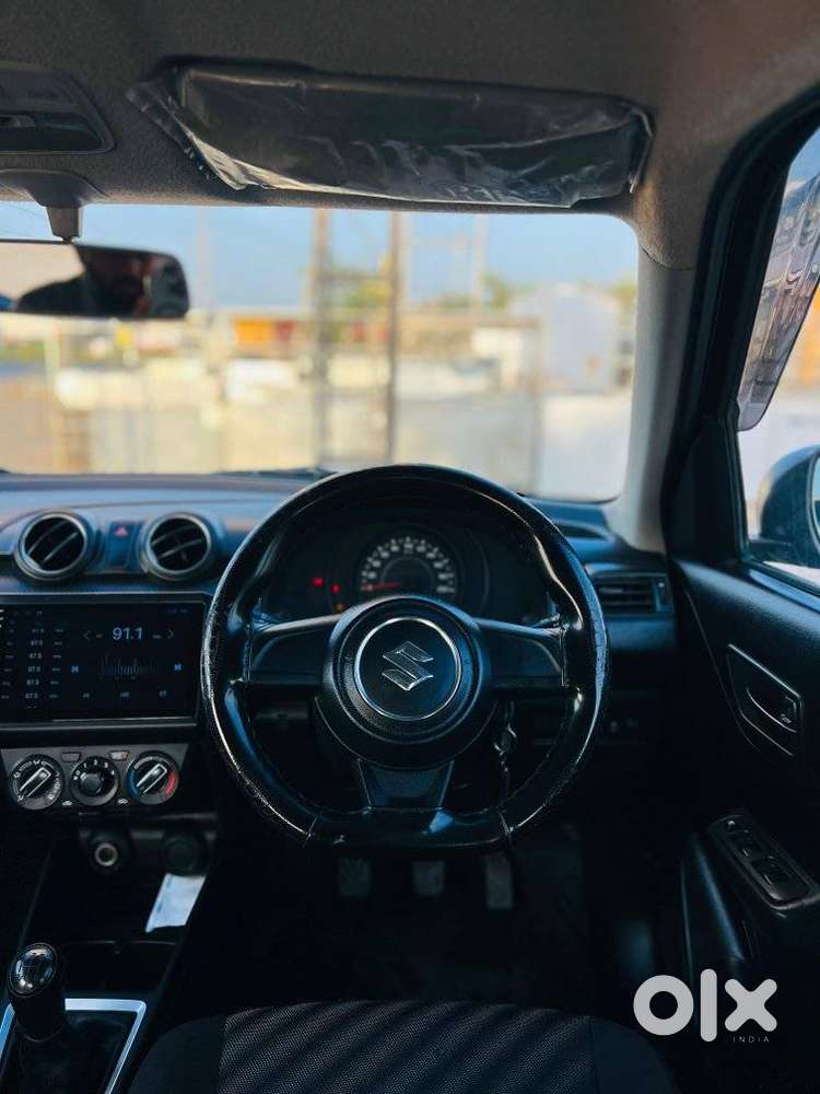 Maruti Suzuki Swift Lxi Option, 2023, Petrol