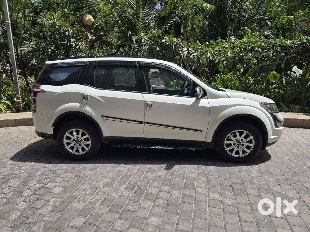 Mahindra Xuv500 2.2 W10 Sportz Edition At, 2016, Diesel
