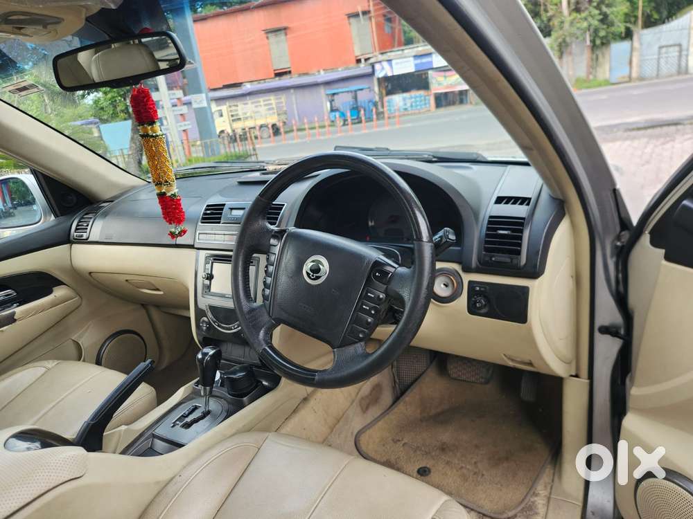 Mahindra Rexton, 2017, Diesel