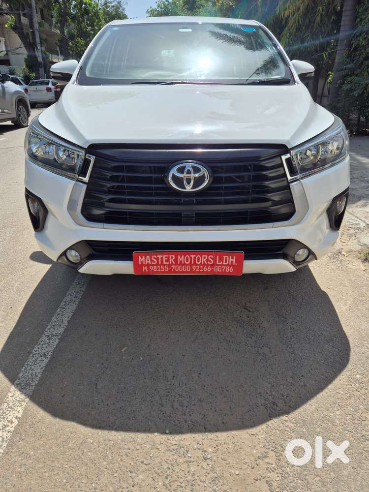 Toyota Innova Crysta [2020-ongoing] 2.4 Gx At 7 Str, 2022, Petrol