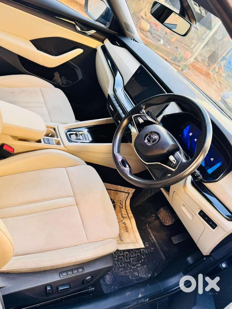 Skoda Octavia 1.8 Tsi Style Plus At, 2021, Petrol