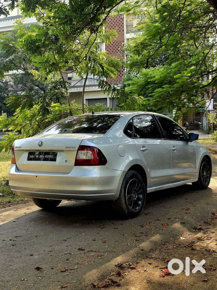 Skoda Rapid 1.5 Tdi Elegance Black Package, 2015, Diesel