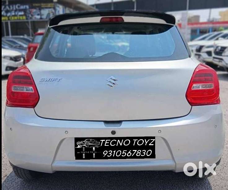Maruti Suzuki Swift Vxi + Manual, 2022, Petrol