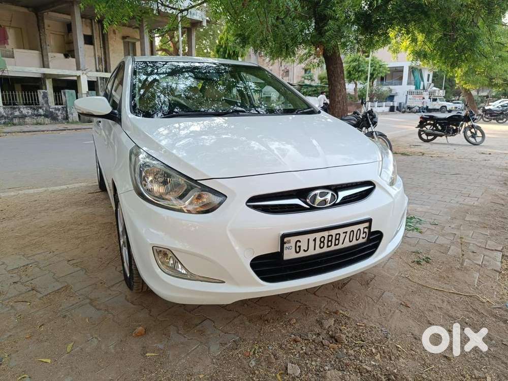 Hyundai Fluidic Verna 2013