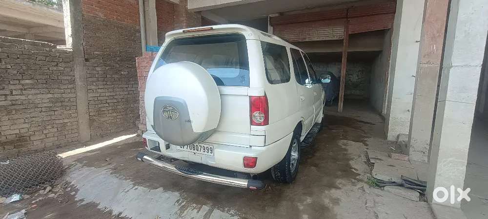 Tata Safari 2011