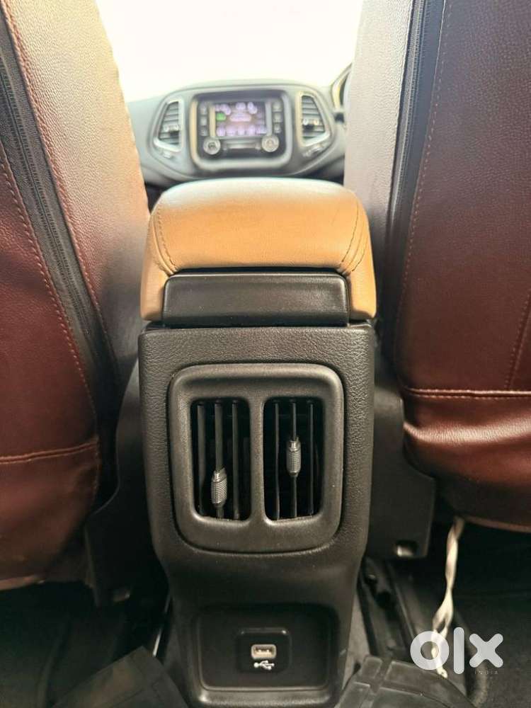 Jeep Compass 2.0 Longitude Option, 2018, Diesel