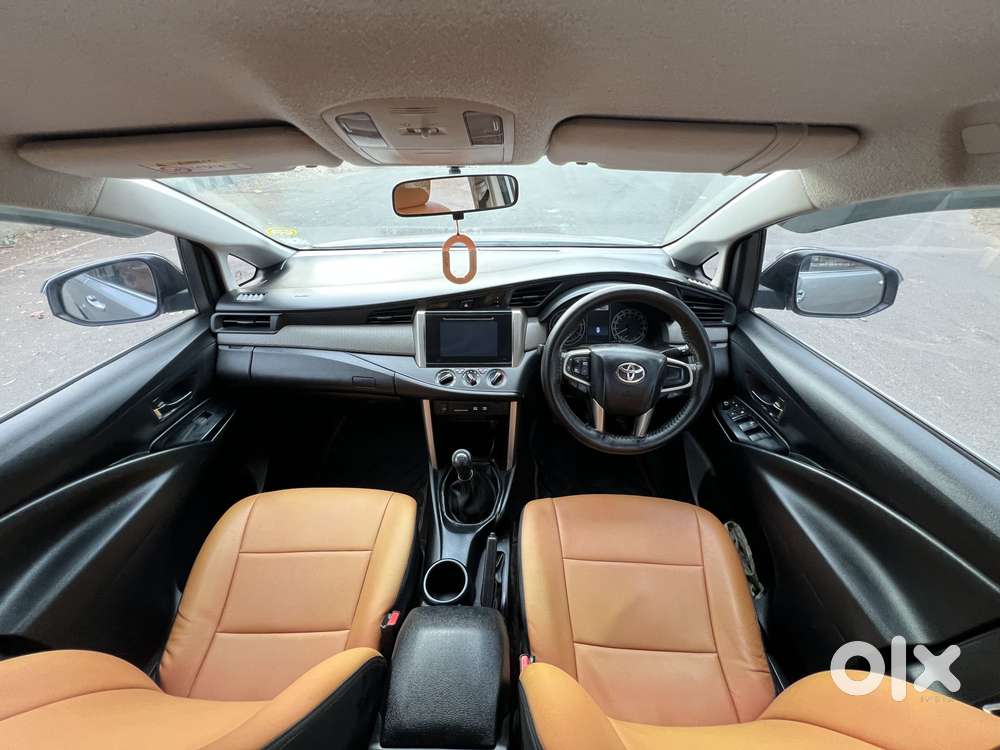 Toyota Innova Crysta