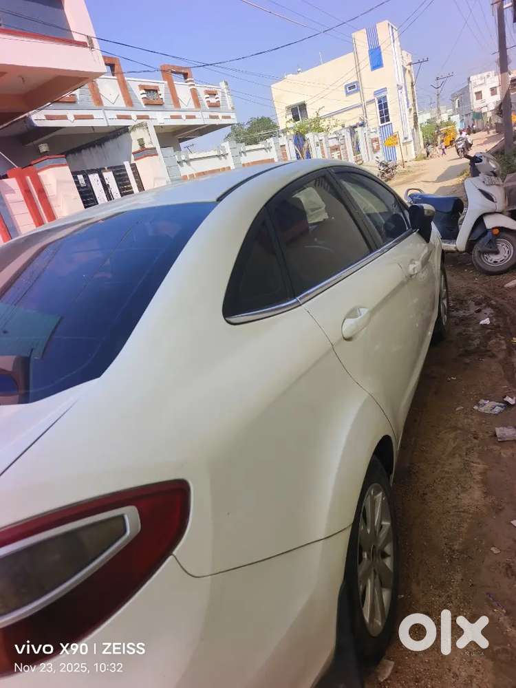 Ford Fiesta Titanium 2011 Diesel