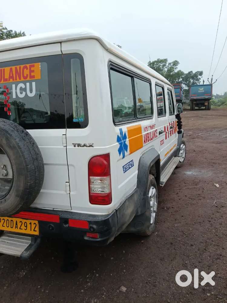 फोर्स क्रूजर एम्बुलेंस A/c मॉडल 2022  पेपर ओके  गुड कंडीशन