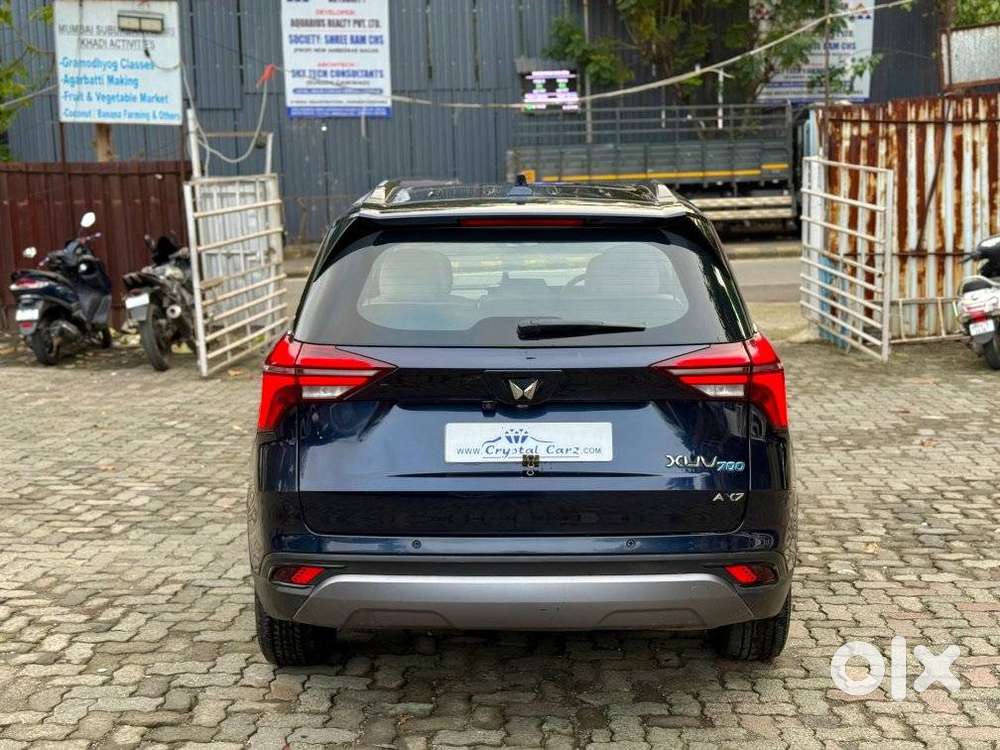 Mahindra Xuv700 2.0 Ax 7 Petrol At Str, 2024, Petrol
