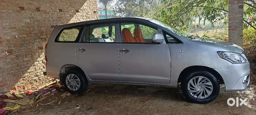 Toyota Innova 2010 Diesel 190000 Km Driven