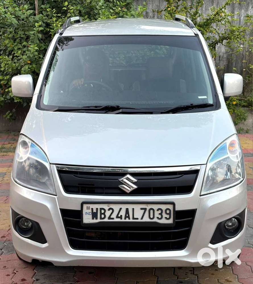 Maruti Suzuki Wagon R Vxi Amt1.2, 2017, Petrol