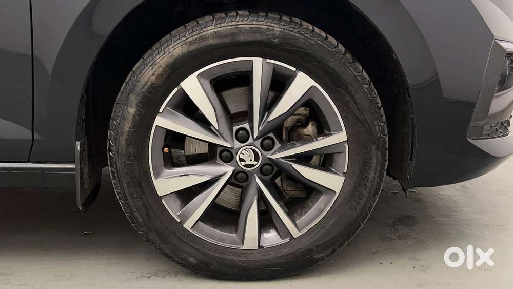 Skoda Slavia Style 1.5l Tsi Dsg, 2022, Petrol