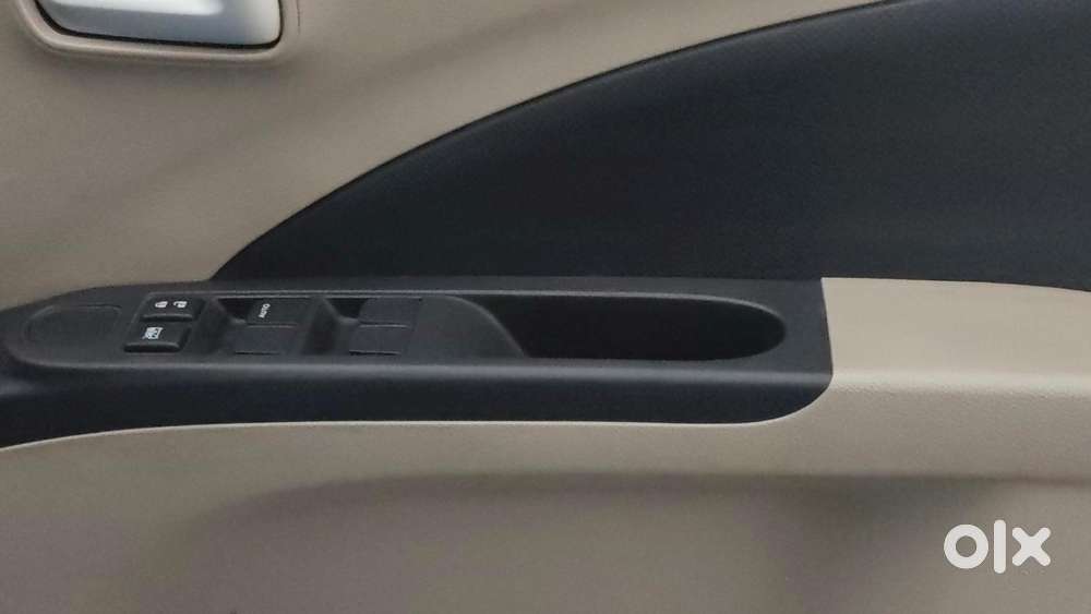 Maruti Suzuki Celerio Vxi At, 2015, Petrol