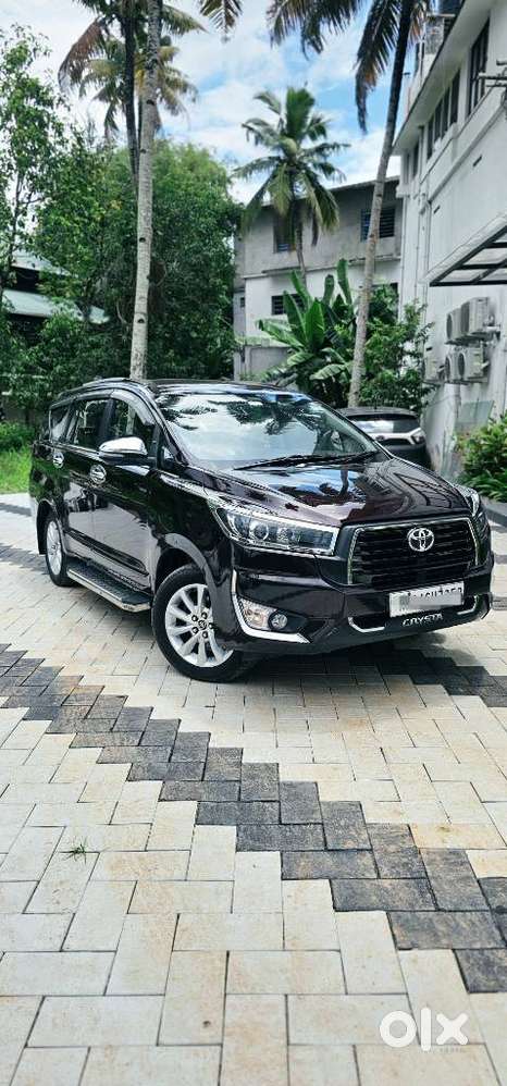 Toyota Innova Crysta 2.8z Automatic, 2018, Diesel