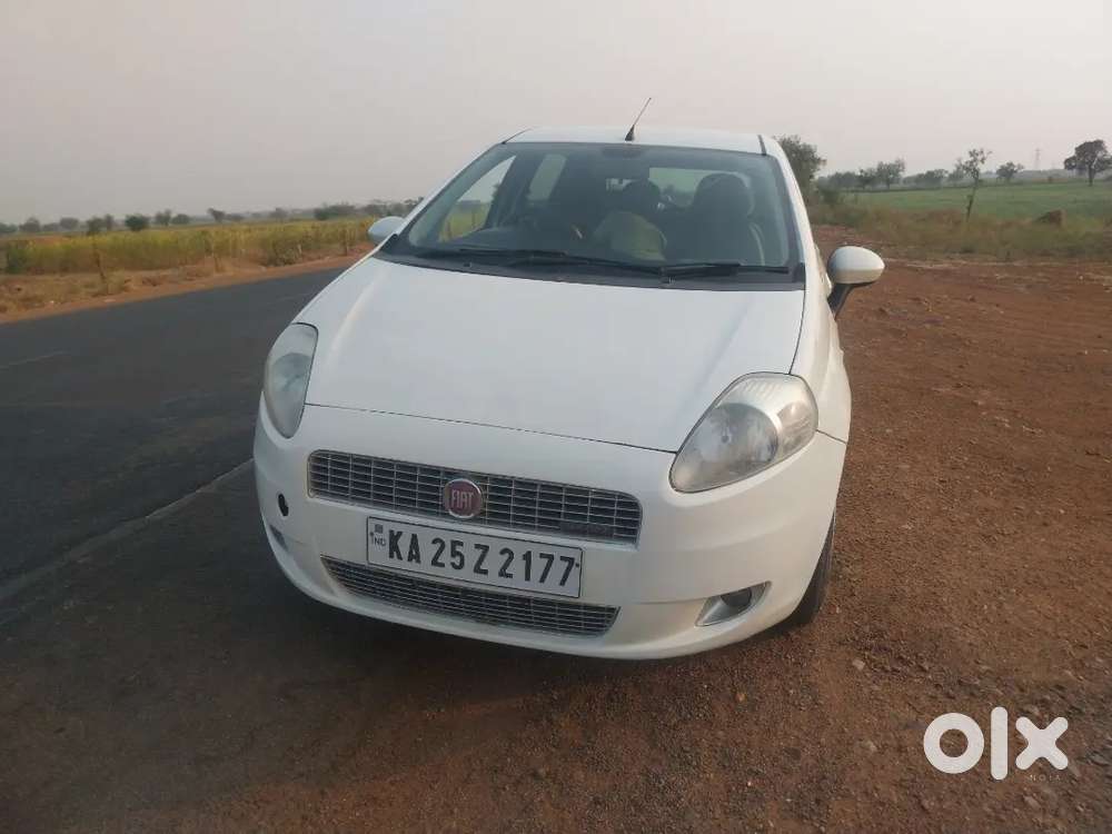 Fiat Grande Punto 2011 Diesel 110000 Km Driven