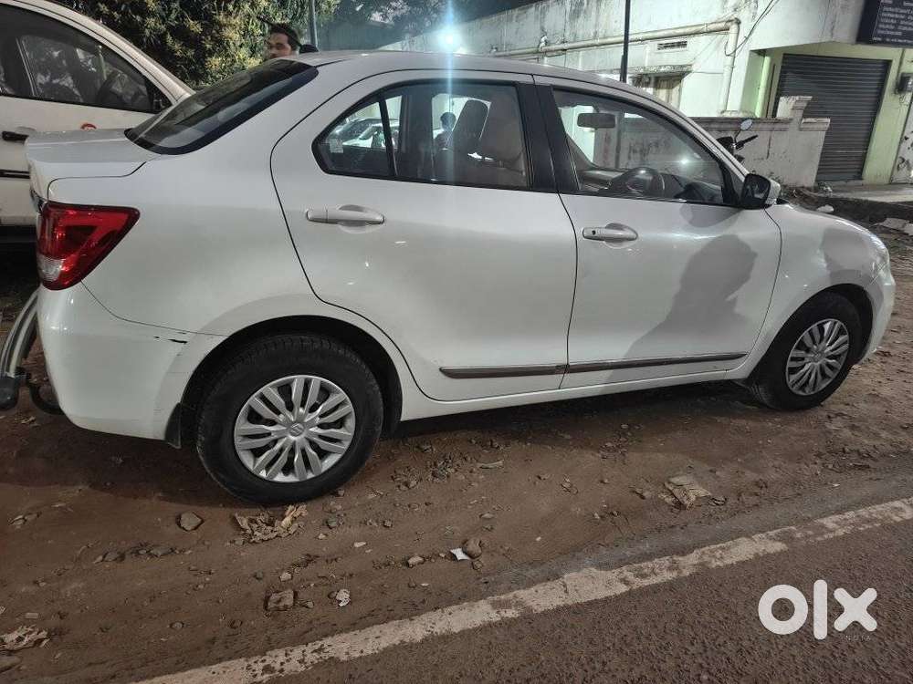 Maruti Suzuki Dzire 1.2 Vxi Cng, 2023, Cng & Hybrids