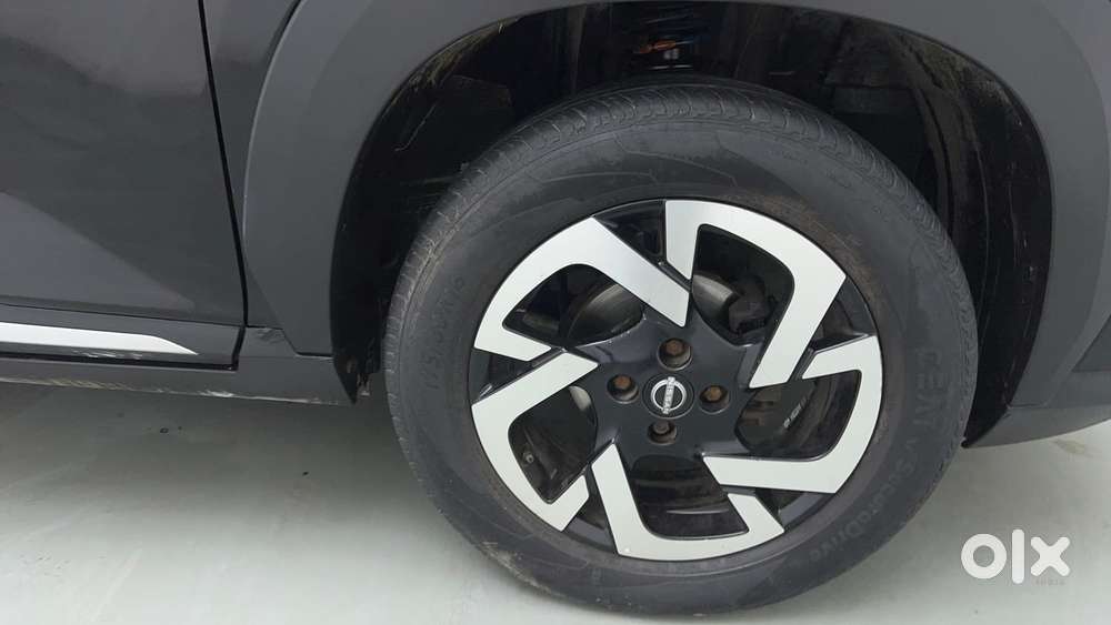Nissan Magnite 1.0 Xv Premium Turbo Cvt (o), 2021, Petrol