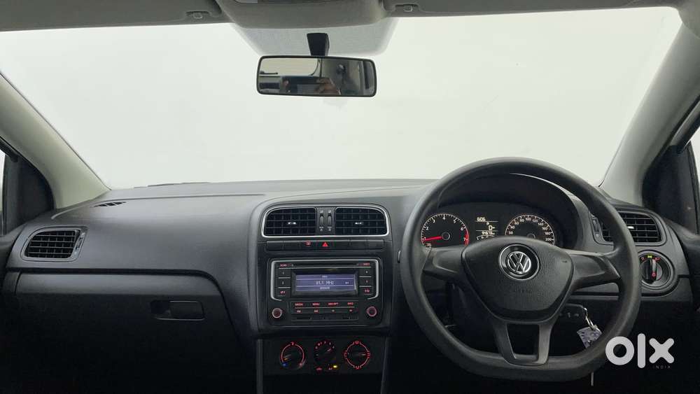 Volkswagen Polo Petrol Comfortline 1.2l, 2015, Petrol