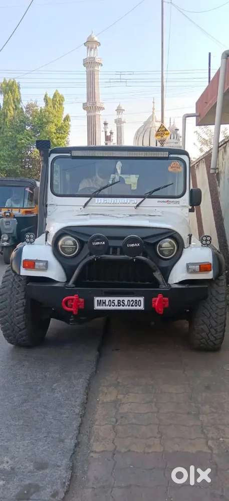 Mahindra Thar Crdi 2.5 Thar 1 Genration With Mt Tyres And Smoke Rail.